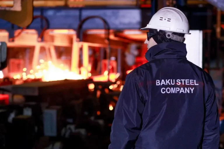 حقوق کارگر ساده در باکو