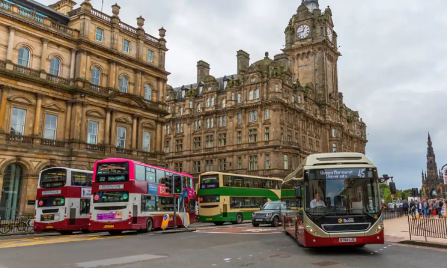اتوبوس عمومی در اسکاتلند