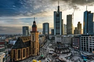 تصویر نمایی بالایی از فرانکفورت برای مقاله آشنایی با شهر فرانکفورت