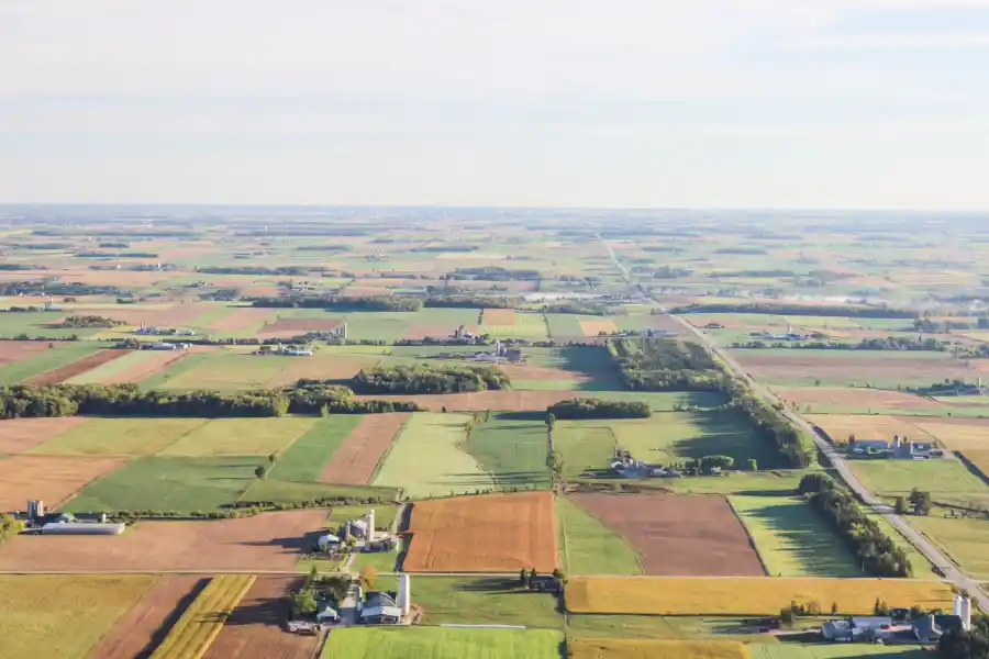 زمین های کشاورزی آنتاریو کانادا