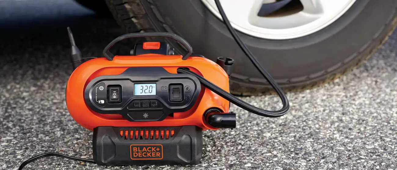 Black and Decker Cordless inflator