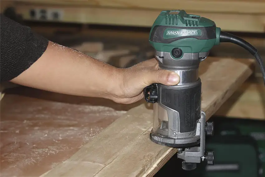Masterforce 1.25HP Compact Router ERM106