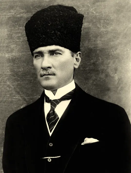 تصویر آتاتورک (Atatürk)