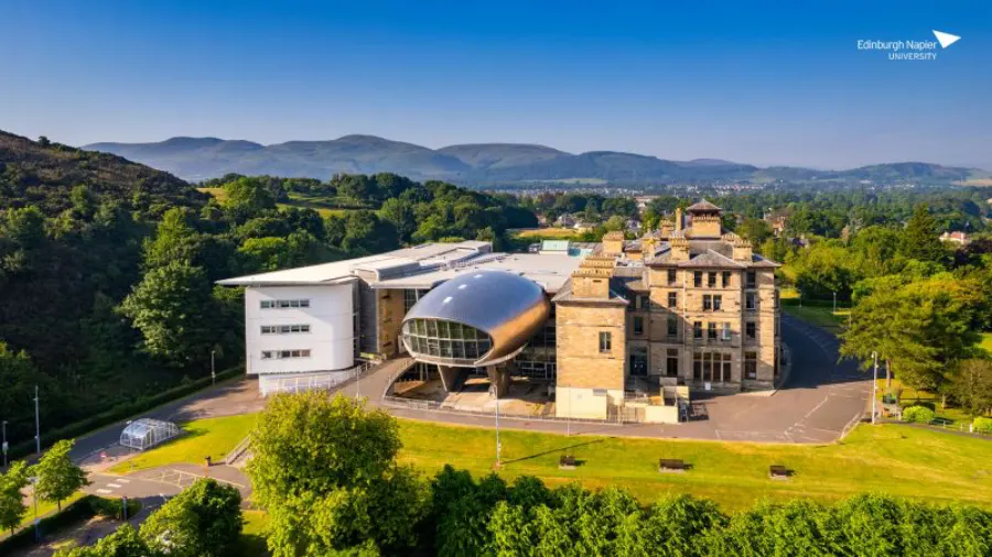 تصویر دانشگاه نپیر ادینبورگ (Edinburgh Napier University)