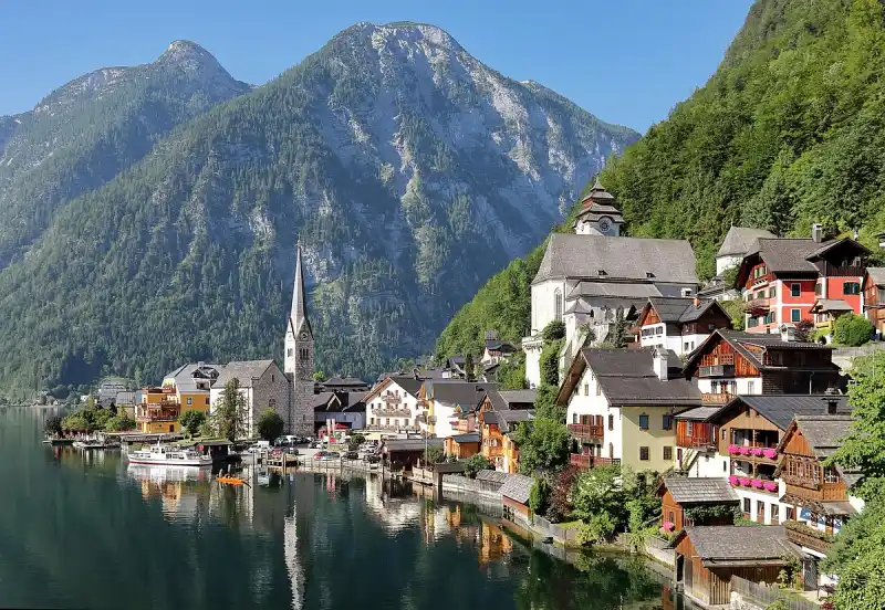 تصویر هال‌اشتات (Hallstatt)