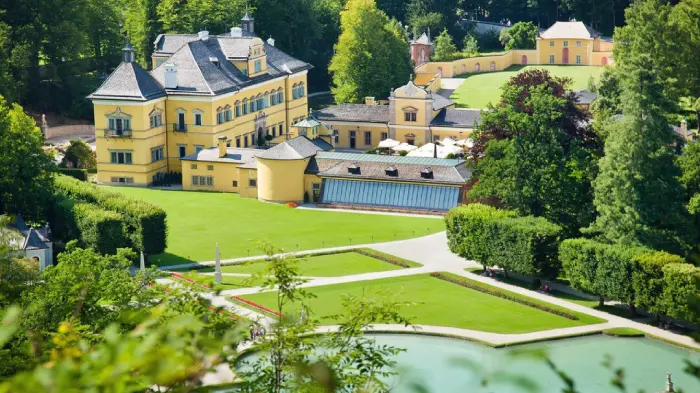 تصویر قصر هلبورن (Hellbrunn Palace)