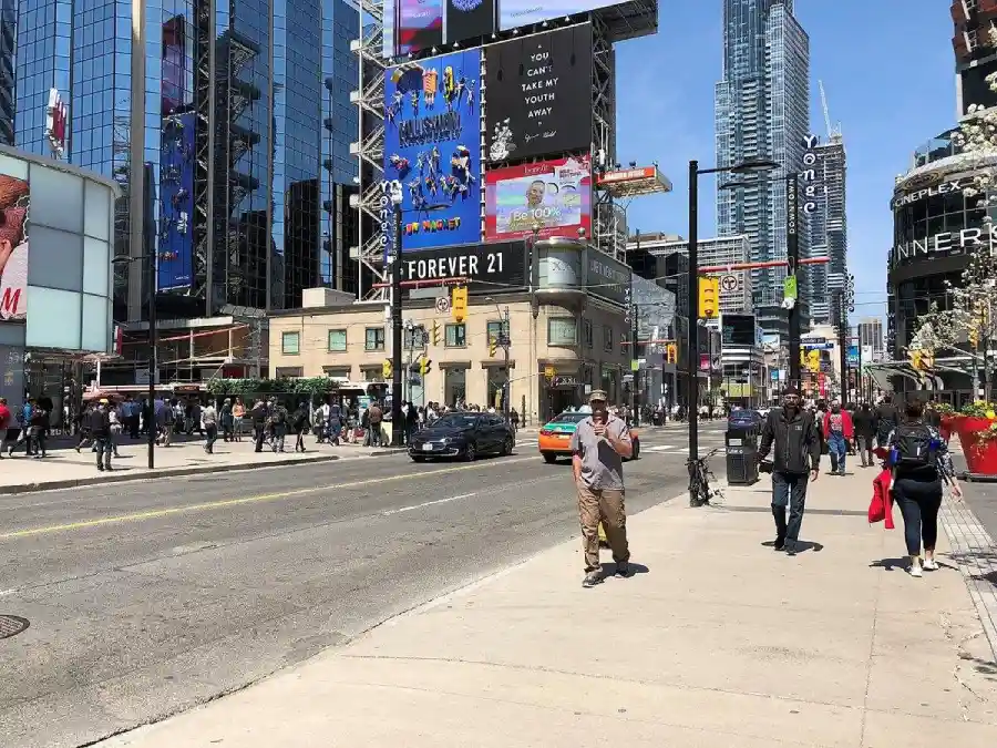 تصویر محله Yonge Street