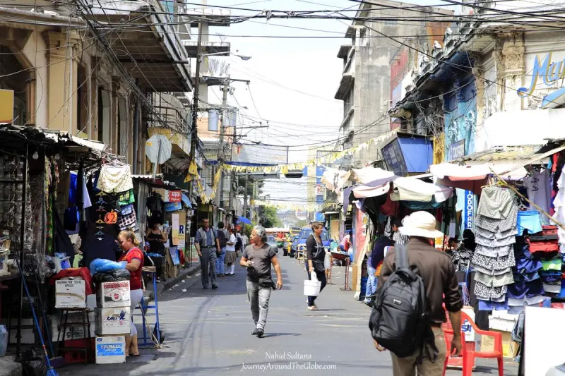 تصویر شهر "سان سالوادور" (San Salvador)، پایتخت این کشور