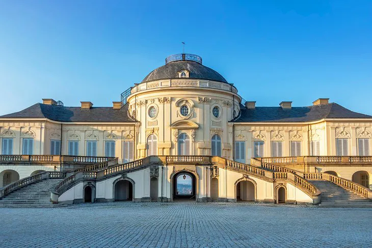 تصویر کاخ سولی‌تود (Schloss Solitude)