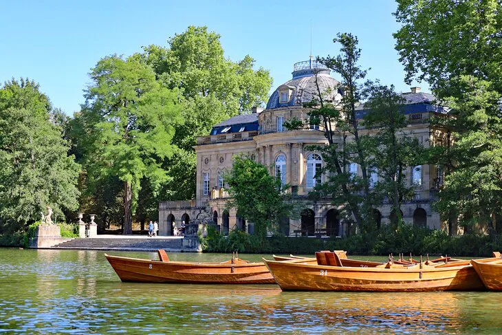 تصویر اقامت و تفریح در کاخ مون‌روپو (Monrepos Palace)