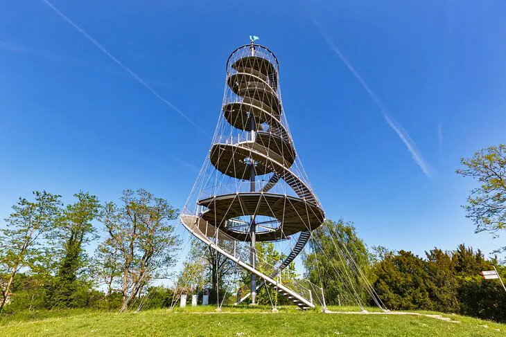 تصویر پارک و برج کیلسبرگ (Killesberg Park and Tower)